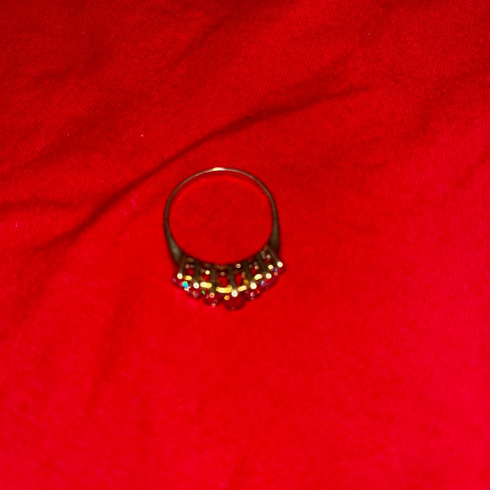 DIAMOND RING WITH PROFESSIONAL APPRAISAL - Picture 3 of 7